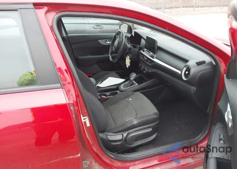 2022 Kia Forte Lxs из США, поврежденный, VIN 3KPF24AD1NE496499